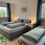 Appartement Gary Mit Zwei Terrassen Und Garten *