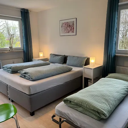 Апартаменты Gary Mit Zwei Terrassen Und Garten *