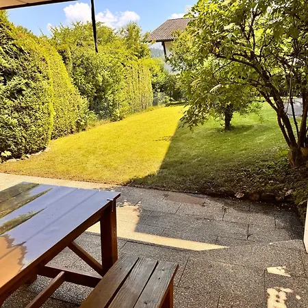 Апартаменты Gary Mit Zwei Terrassen Und Garten